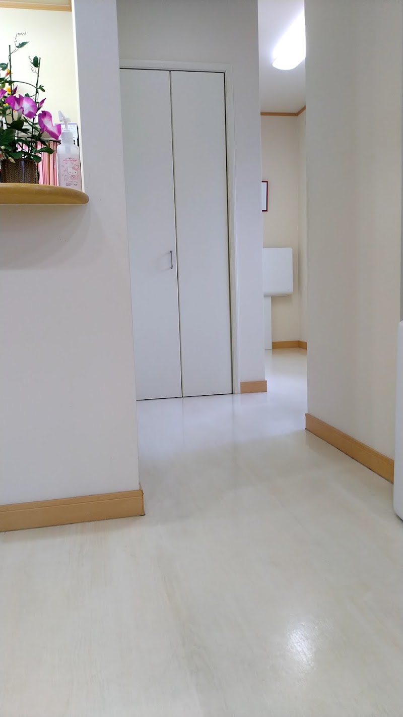 さとみレディースクリニックの外観