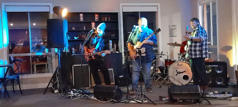 Farmers Arms Hotel photo 7