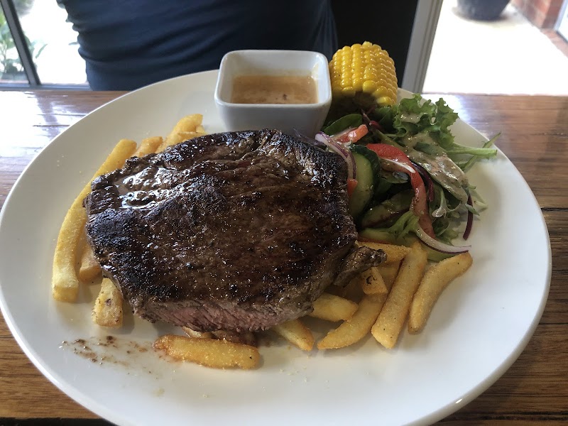 Farmers Arms Hotel photo 3