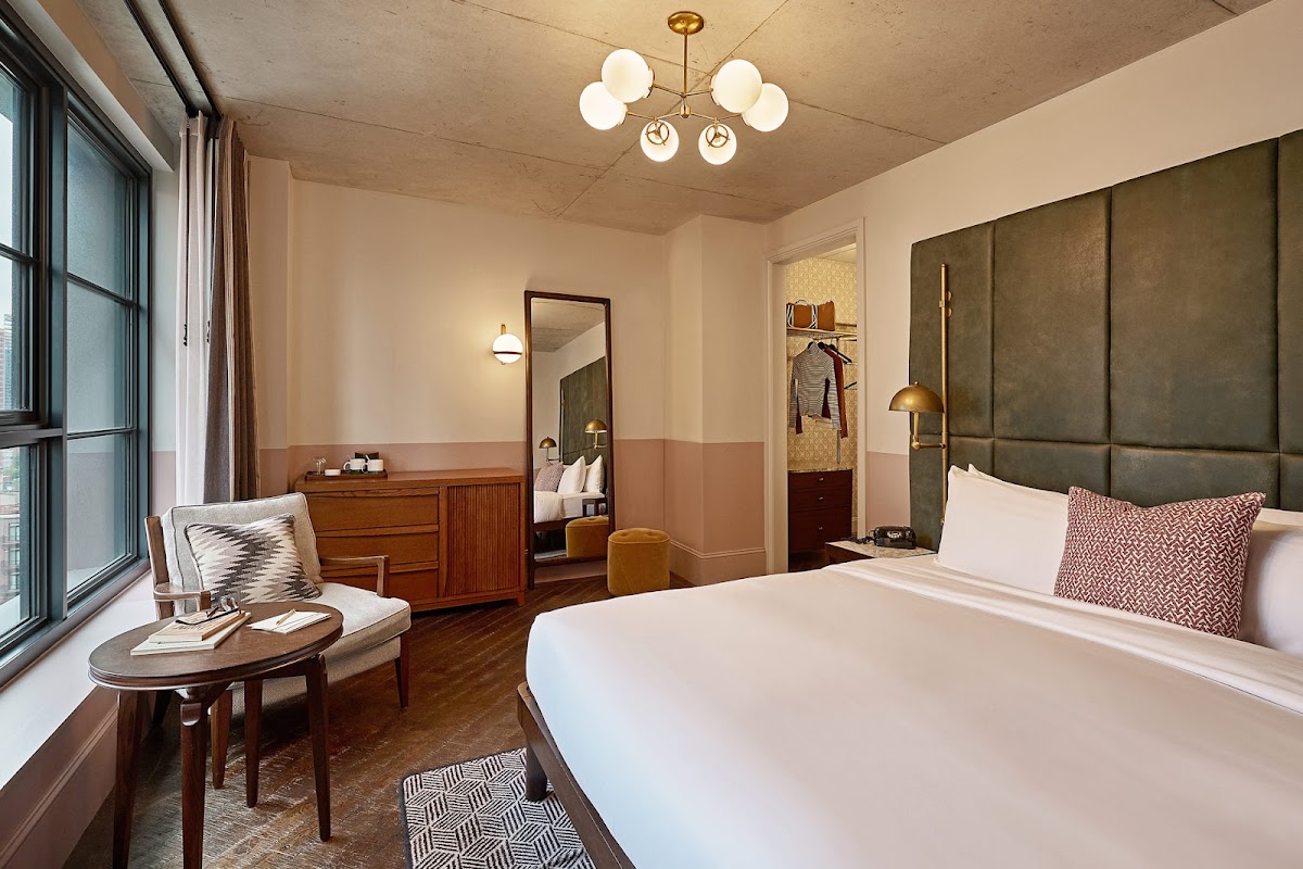 The Hoxton Chicago, dog-friendly hotel, photo 4
