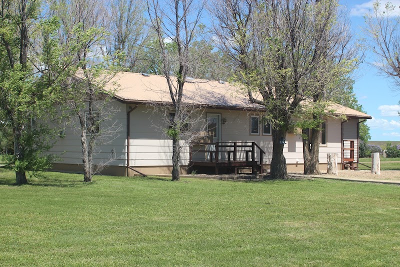 Grand River Lodge - Photo 3