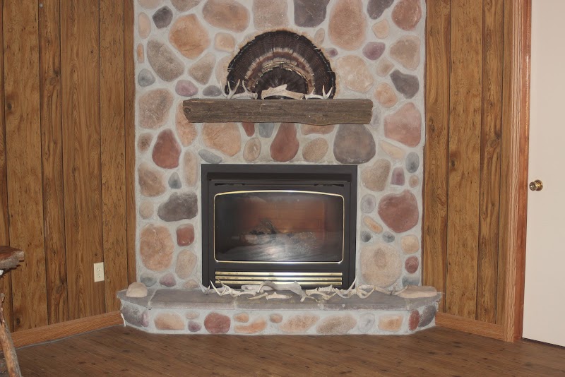 Grand River Lodge - Photo 2