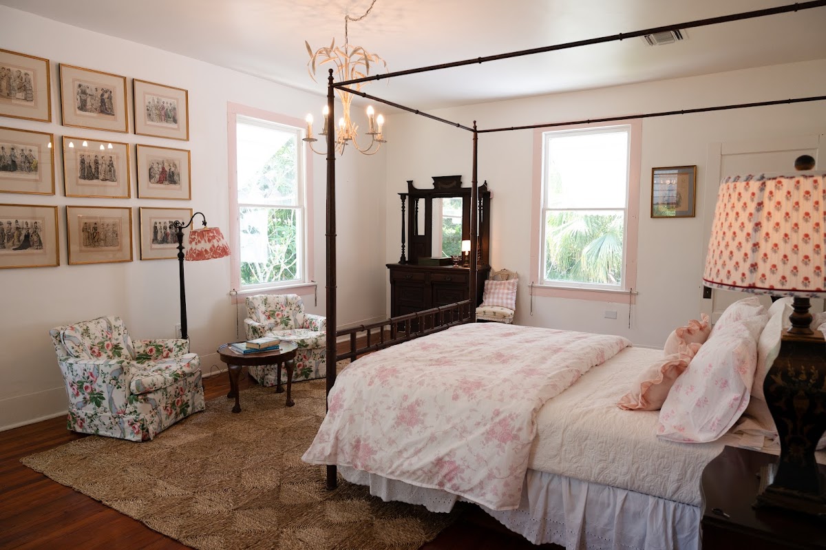 Historic Palm Lodge: Google Places image 3