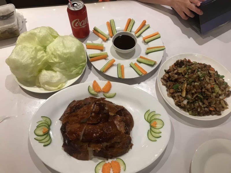 The Golden Loy photo 8