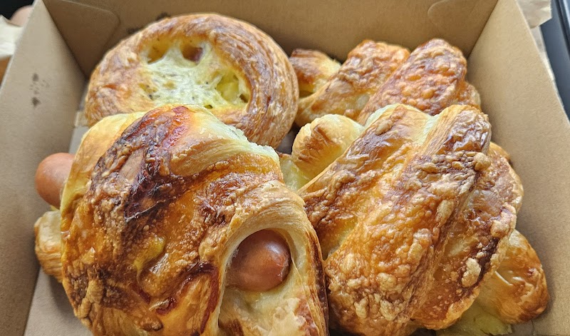 Pelican Croissanterie photo 3