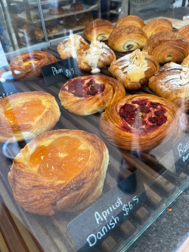 Pelican Croissanterie photo 4