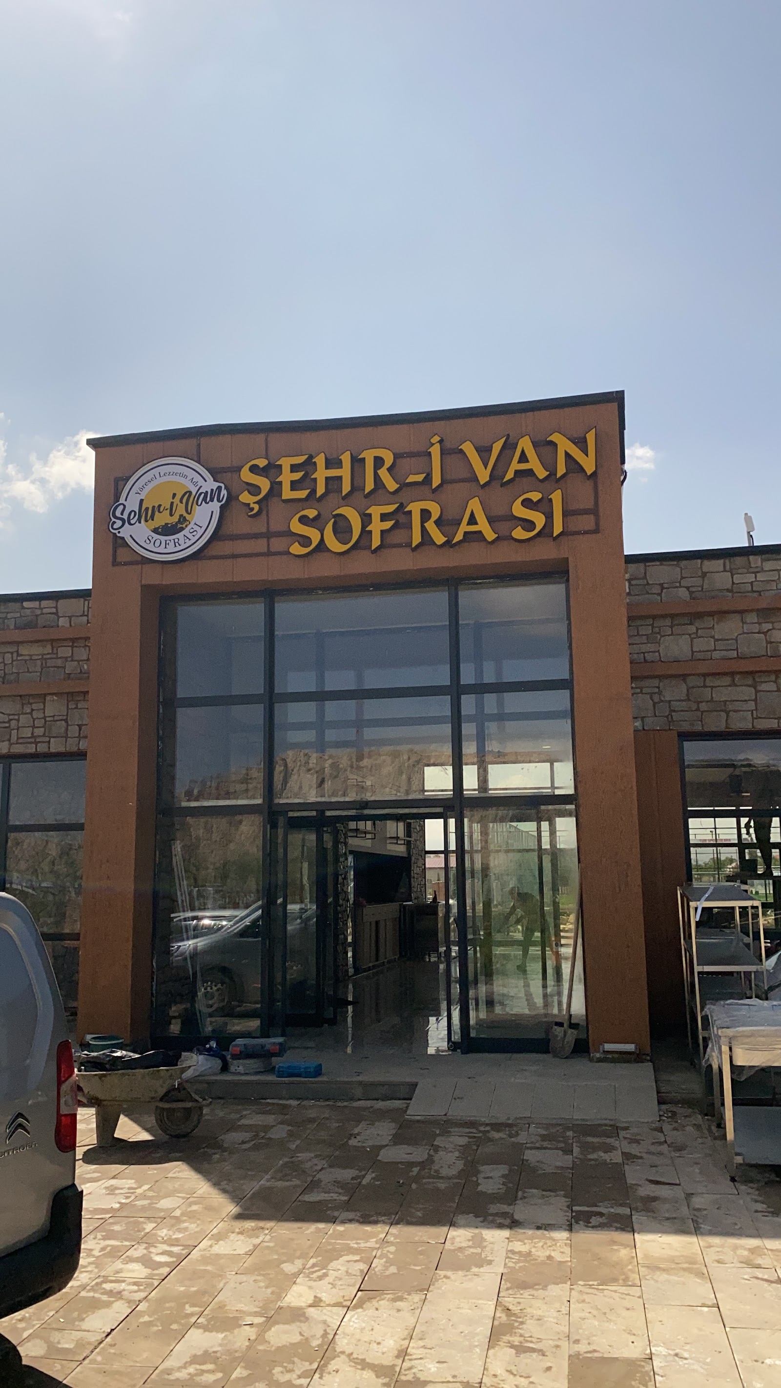 Şehr-i Van Sofrası- Van kahvaltısı ve Yöresel yemekleri mekanı