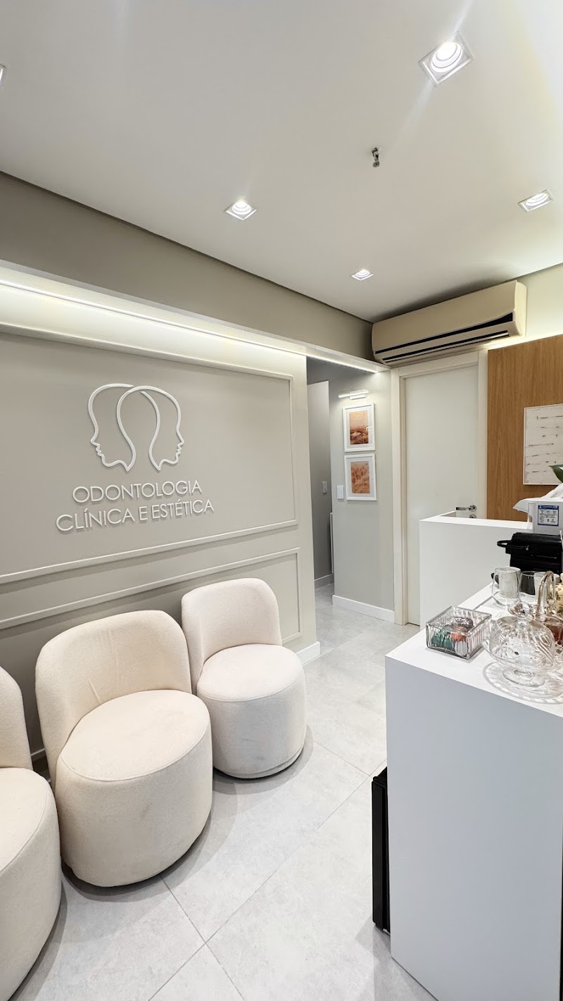 Dra Jéssica Soares | Consulta | Bruxismo | Facetas | Clareamento| Restauração| Revisão |Periodontia DENTISTA PORTO ALEGRE