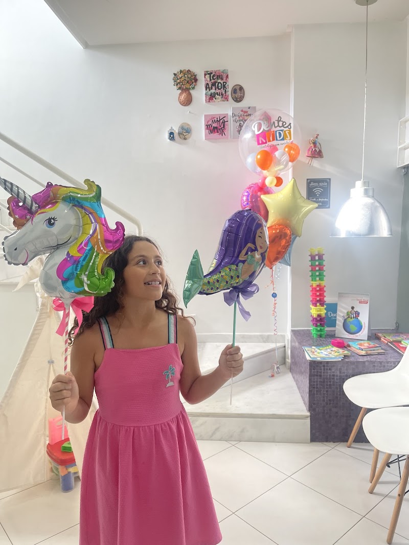 Dentes e Companhia Clínica Odontológica