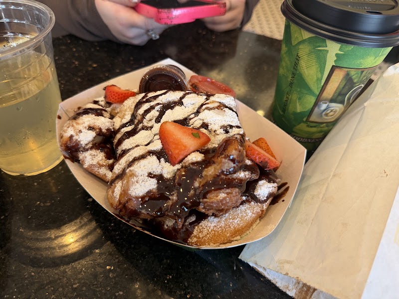 Cafe Beignet, Decatur Street photo 3