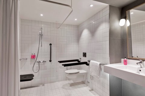 Moxy Bergen, dog-friendly hotel, photo 2