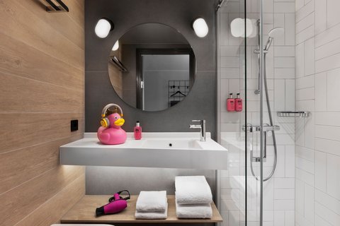 Moxy Bergen, dog-friendly hotel, photo 3