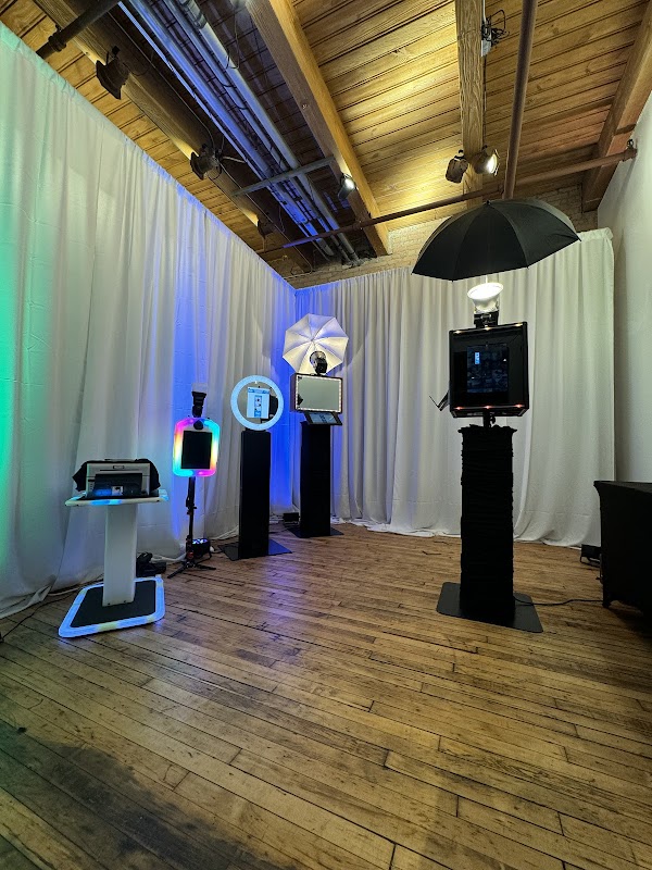 Vanity Photo & Films | Photo Booth Rentals | Event Photography | Event Films portfolio