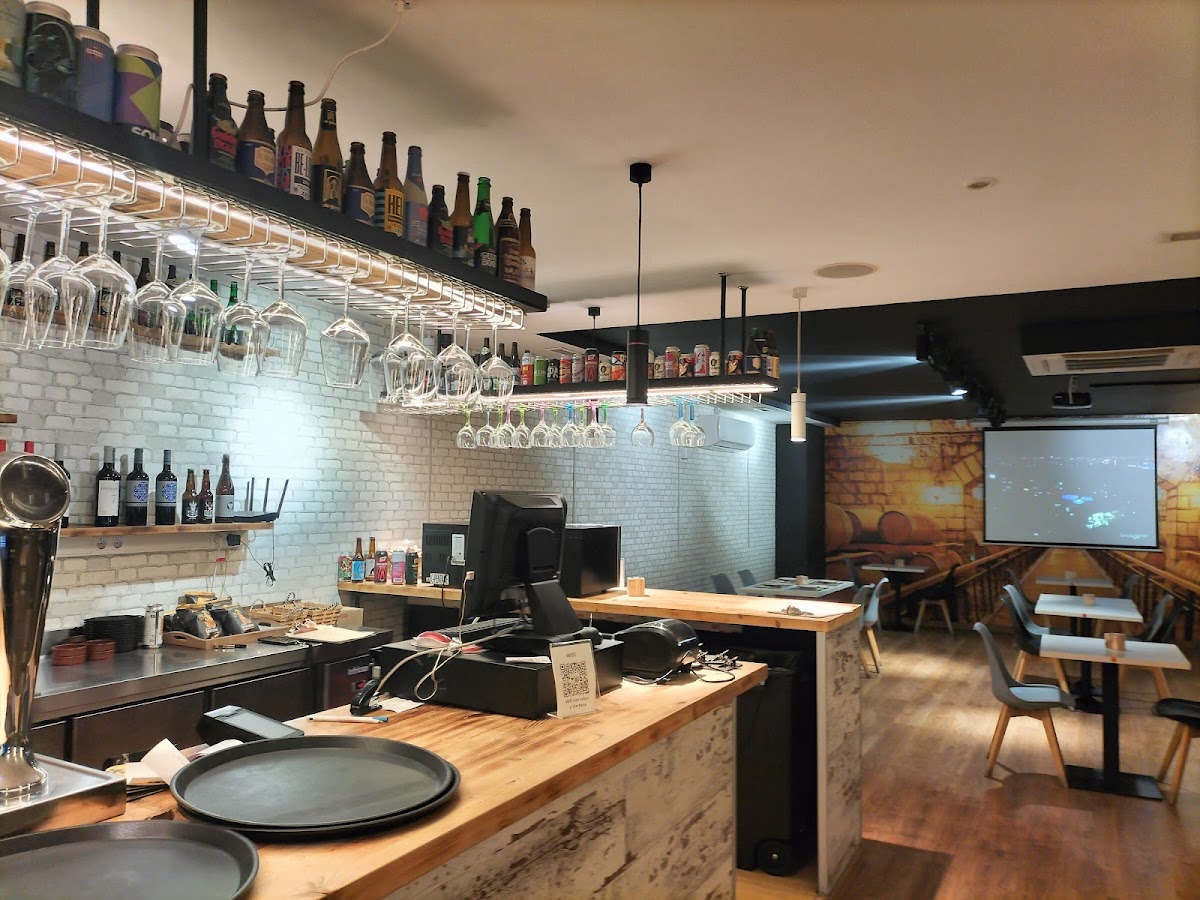 Vierbeza - Alex Aparicio