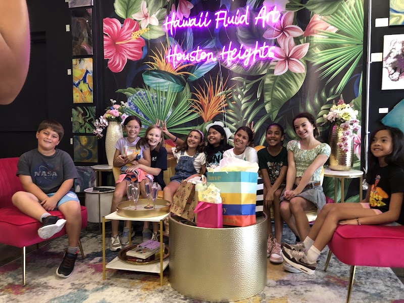 Hawaii Fluid Art photo 8