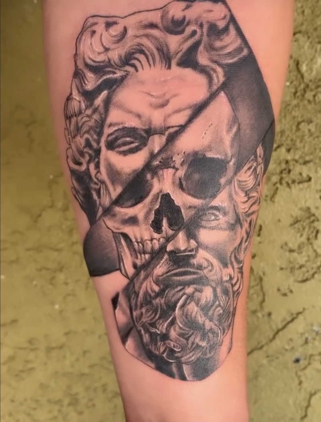 FREDDY V's American TATTOO Oceanside tattoo work — photo 2