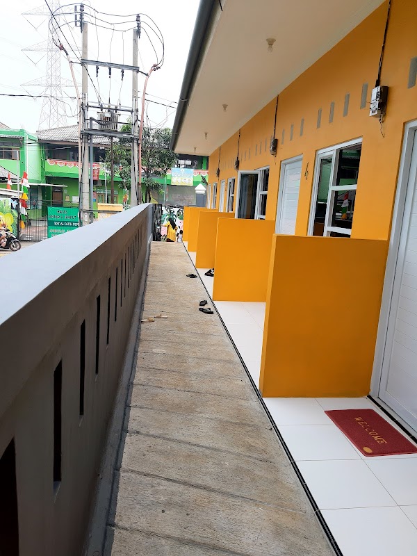 Rumah kontrakan Azalea