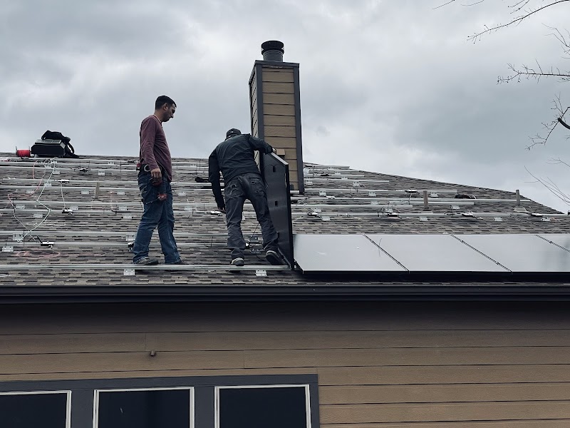 The Solar Cowboys - Solar in DeSoto