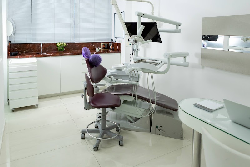 Dra. Andressa Rohling, Dentista - foto 2