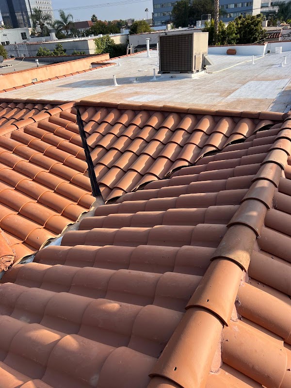 The Local Roofers Builder photo 1