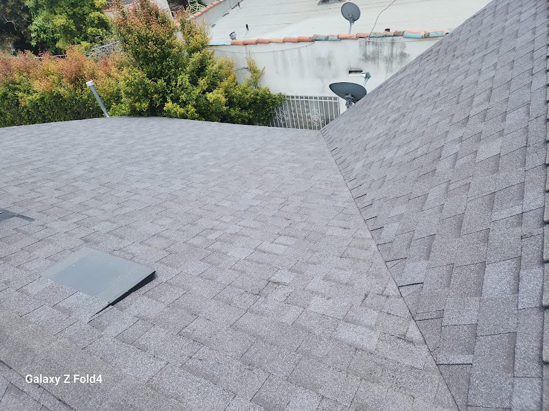 The Local Roofers Builder photo 5