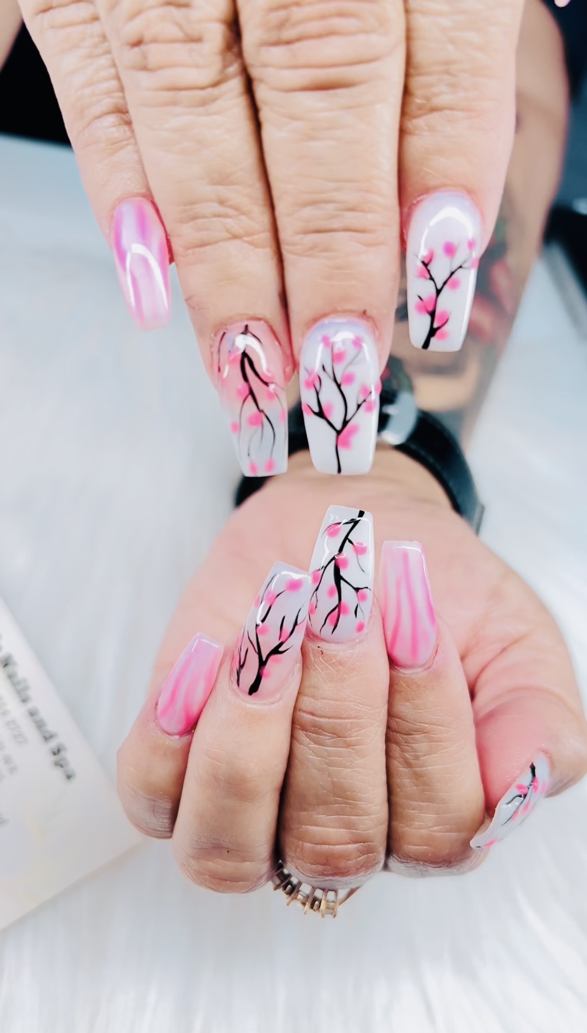 Mia Nails and Spa photo 1