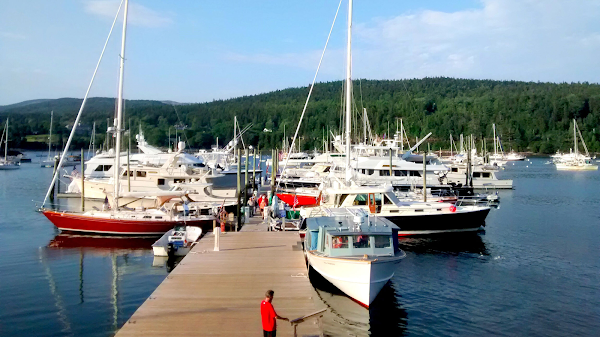 Cafe Drydock & Inn