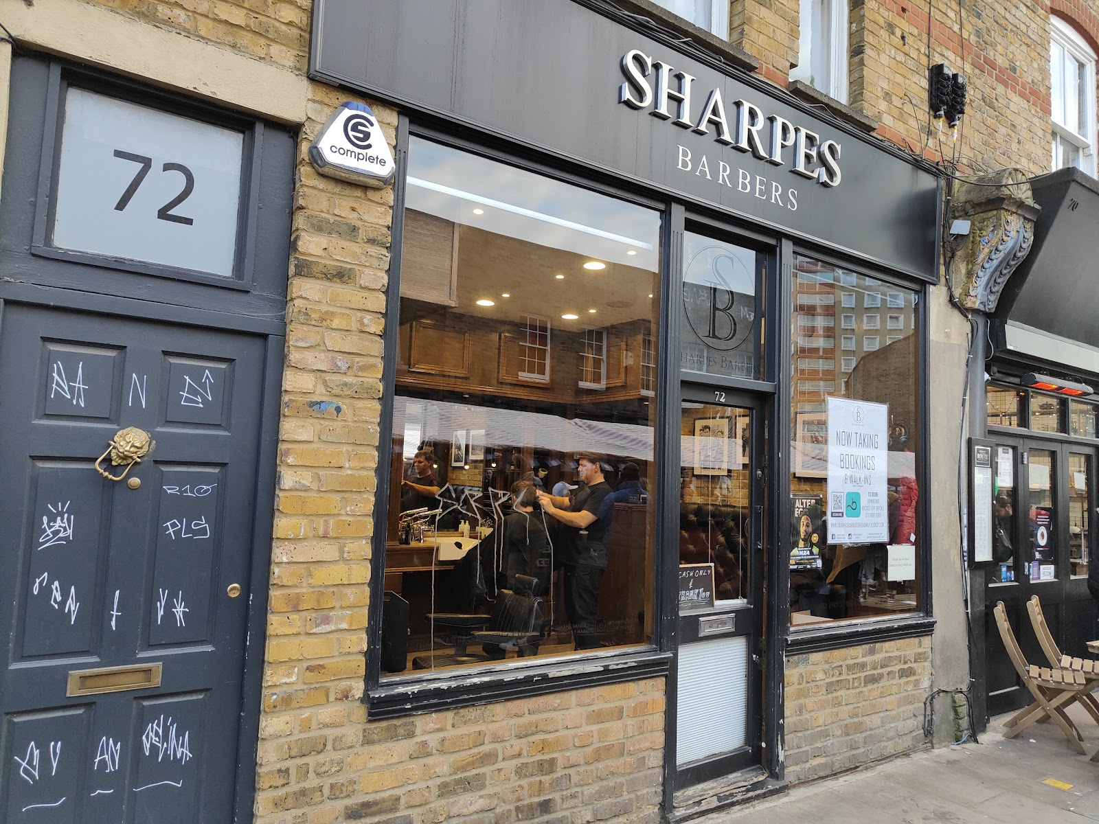 Sharpes Barbers - Broadway Market