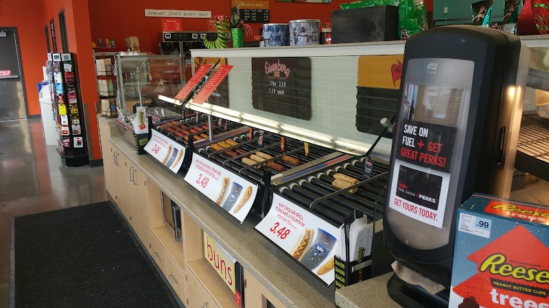 Hyvee Fast & Fresh photo 3