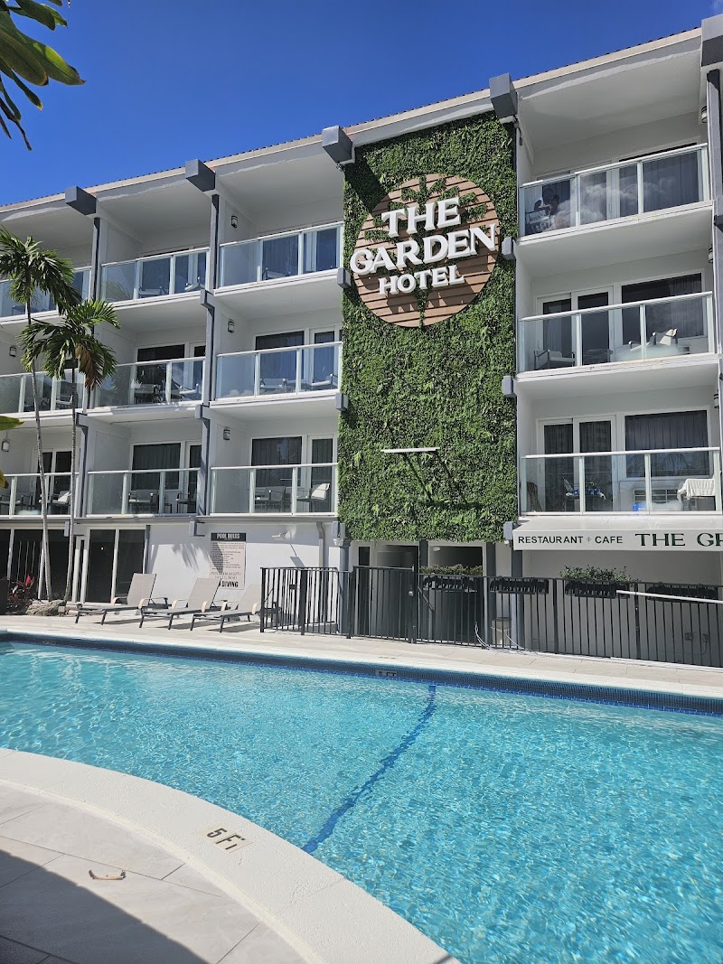 The Garden Hotel & Resort