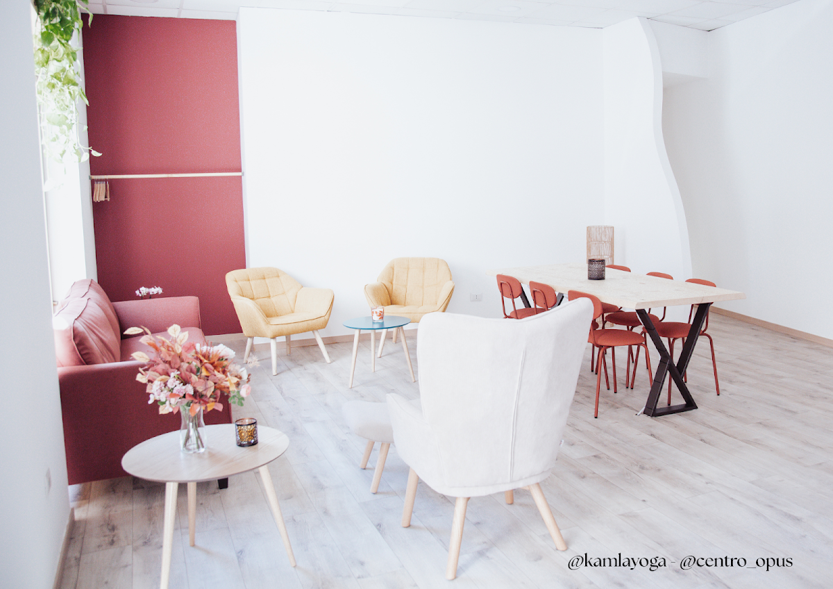 Centro Yoga Catania - Kamla Yoga — 4