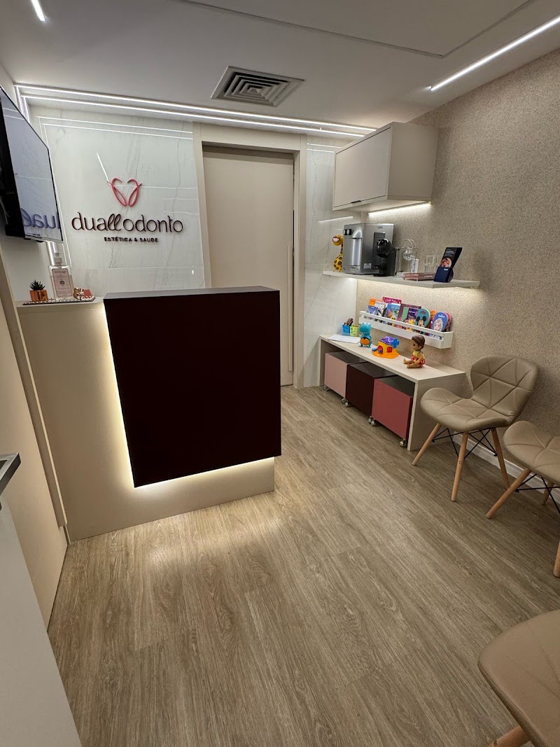 Dra Rhayany Lindenblatt- Odontopediatria e Frenectomia RJ - foto 2