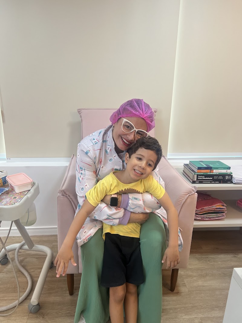 Dra Rhayany Lindenblatt- Odontopediatria e Frenectomia RJ - foto 4