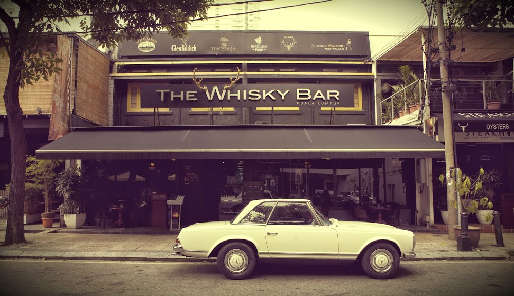 The Whisky Bar KL fotoğraf 1