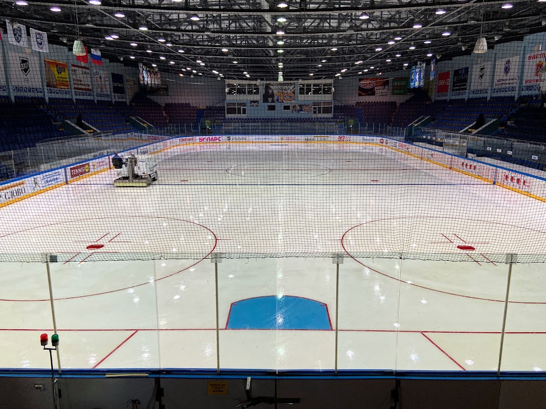 Khimik Ice Palace – Nikolay Epshtein (Ледовый Дворец Химик) exterior — Voskresensk, Moscow Oblast, Russia