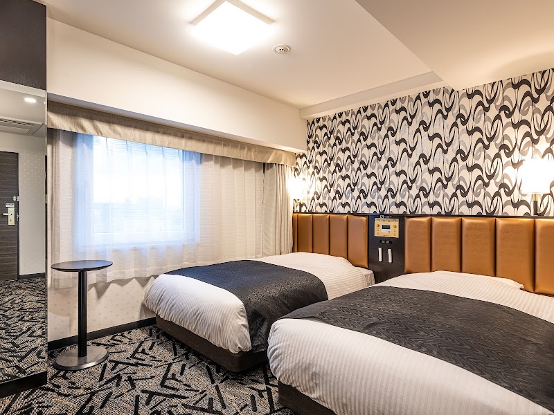 アパホテル＆リゾート〈新潟駅前大通〉 2