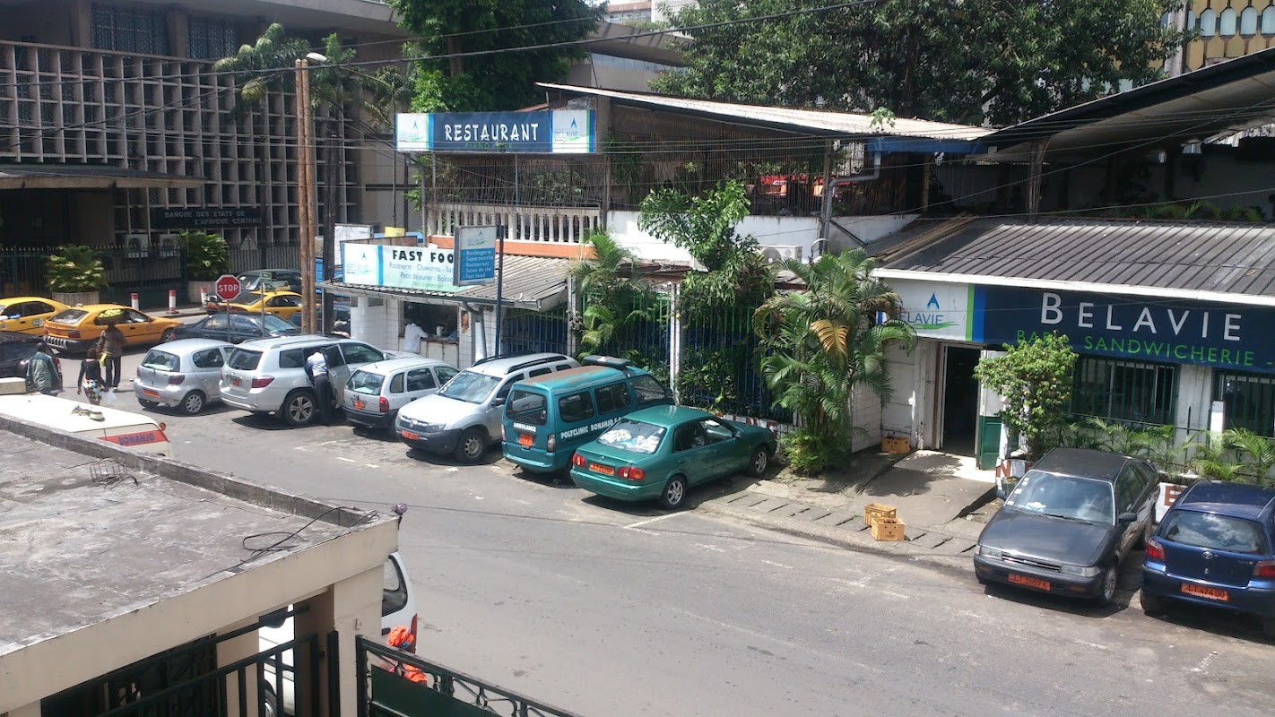 MUNA'S CLINIC - Photo 3