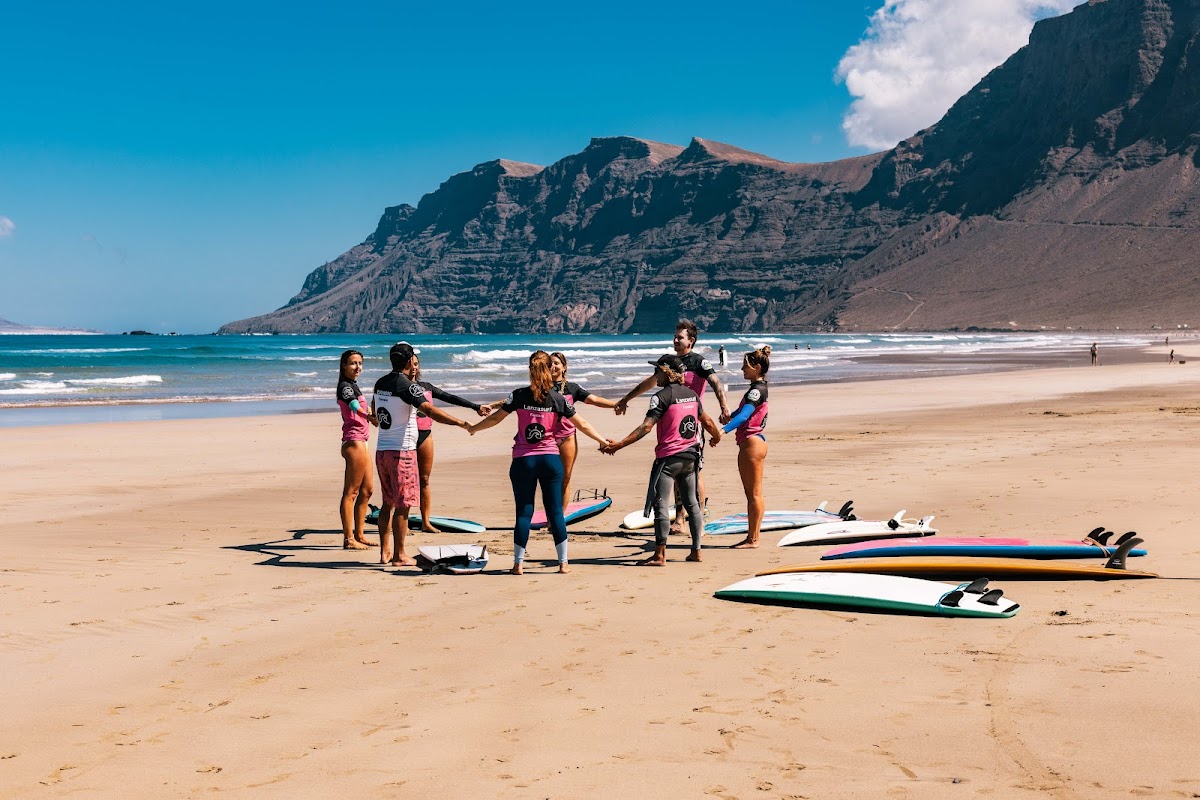 Lanzasurf Surf & Yoga Camp