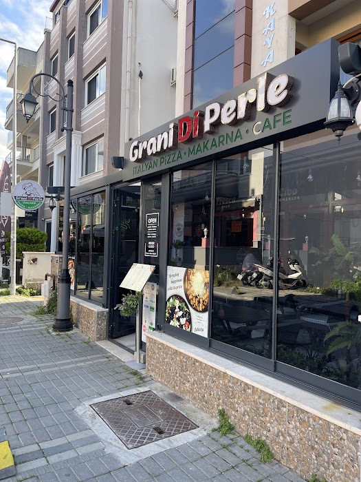 Pizza Kuşadası - Grani Di Perle İtalyan Pizza Makarna Salata fotoğraf 1