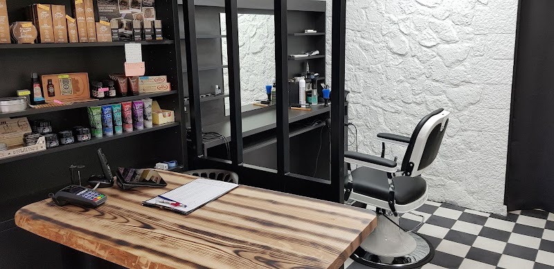 SARL ACTUEL COIFFURE HOMME — photo 5