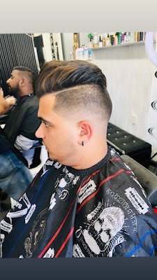 Vishal The Razor King - Best Desi Barber Near You