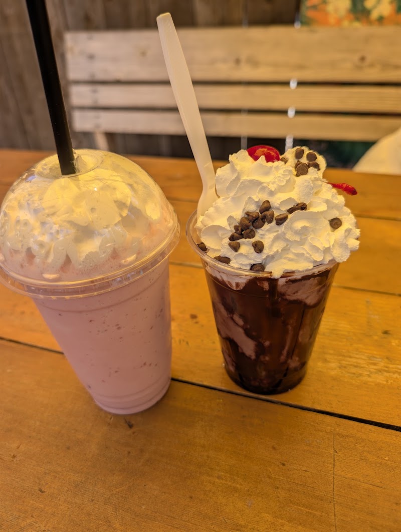 Log Cabin Ice Cream & Coffee photo 4