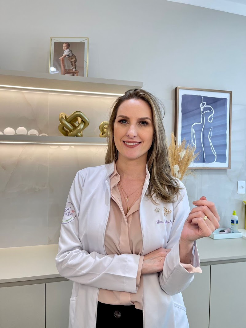 Dra. Rafaela Traebert - Ginecologista e Obstetra joinville