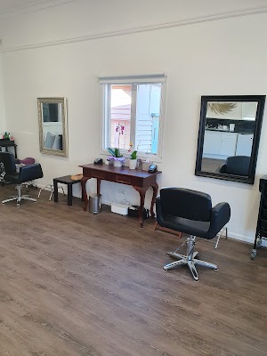 Kooperativ Hair photo 2