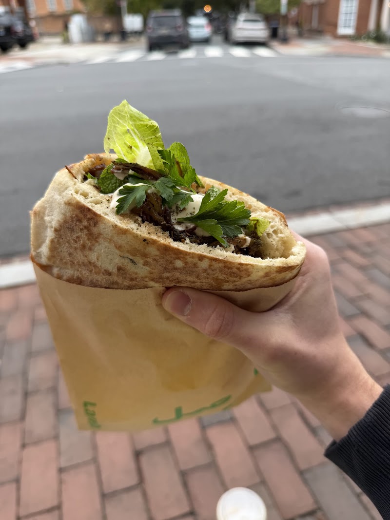 YELLOW Georgetown photo 4