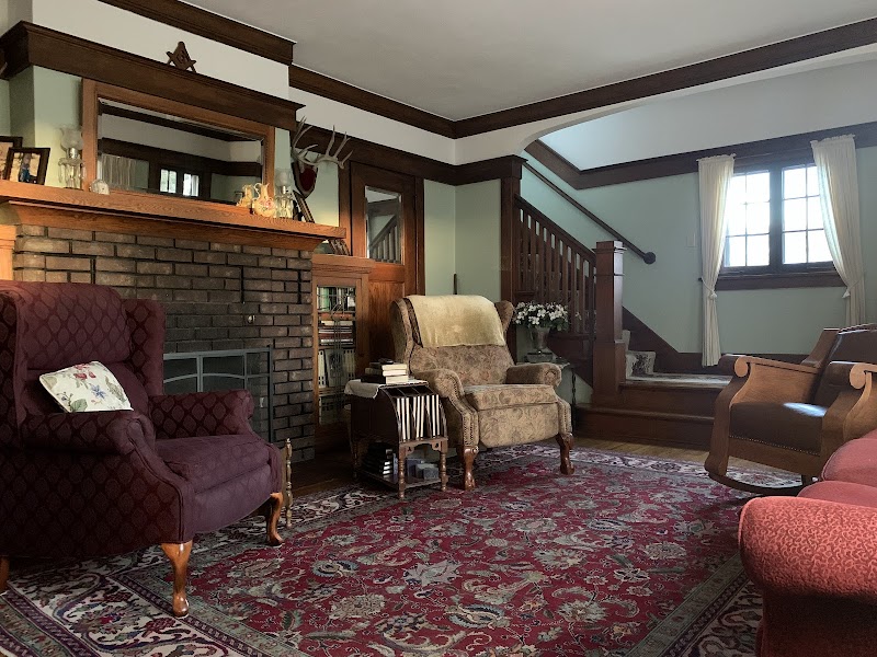 Triangle Ranch Bed & Breakfast - Photo 3