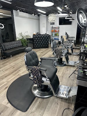 Lucy Barber Shop photo 2