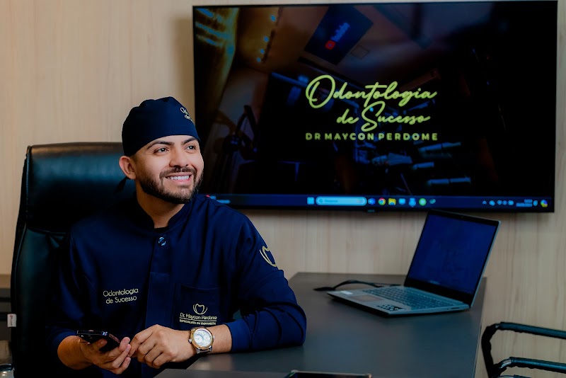 Odontologia de Sucesso - Dr. Maycon Perdome | Clínica Odontológica em Rio Branco - foto 1