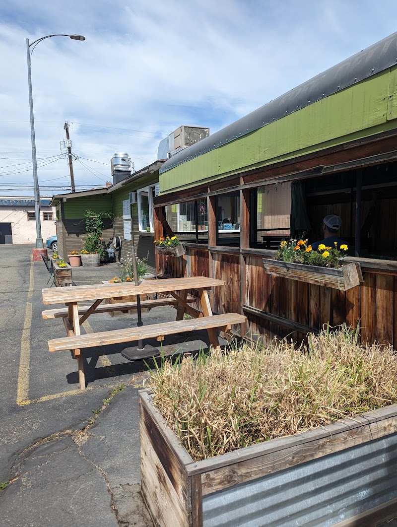 Lunchbox Cafe photo 4