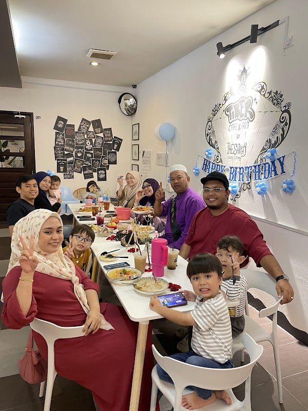 Tiber Cafe&Art by Theshkay - Photo 1